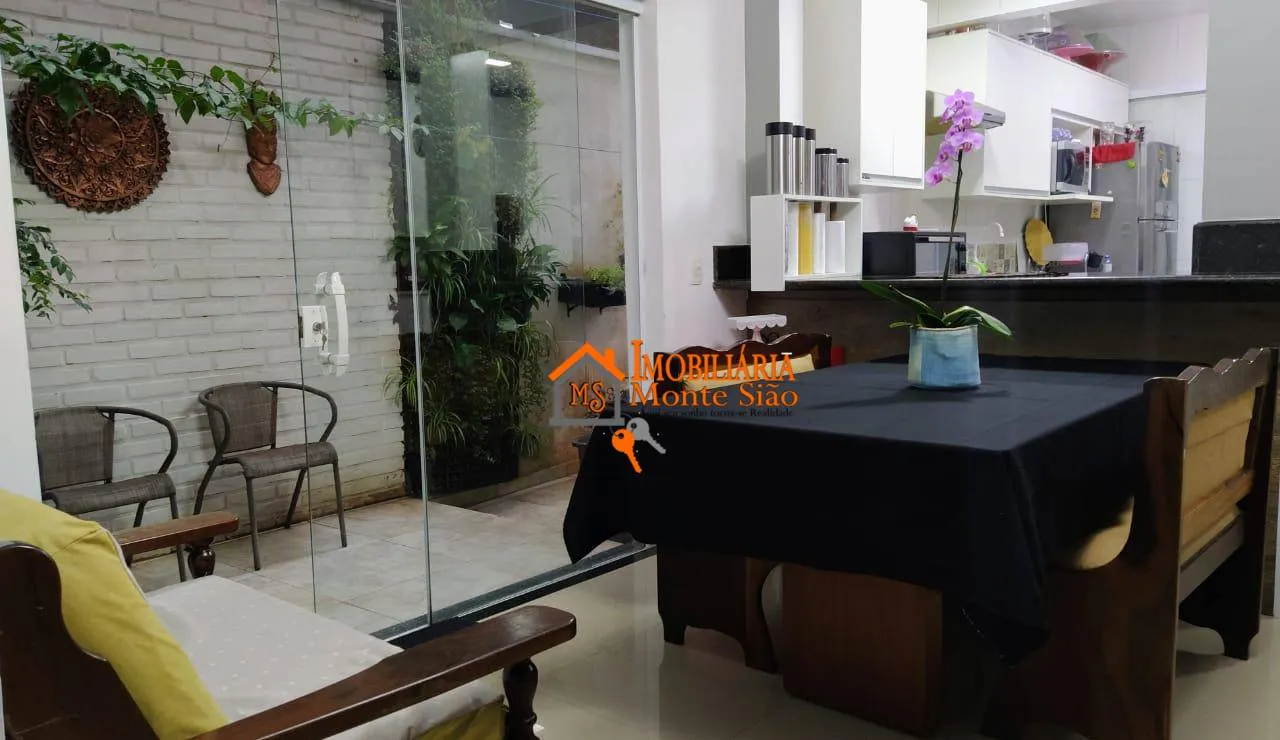 Imagem Sobrado com 3 dormitórios à venda, 247 m² por R$ 650.000,00 - Picanço - Guarulhos/SP
