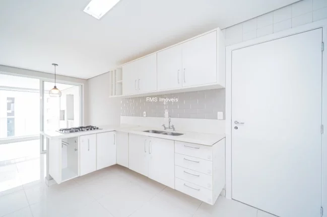 Imagem Apartamento à venda em Moema de 168m²