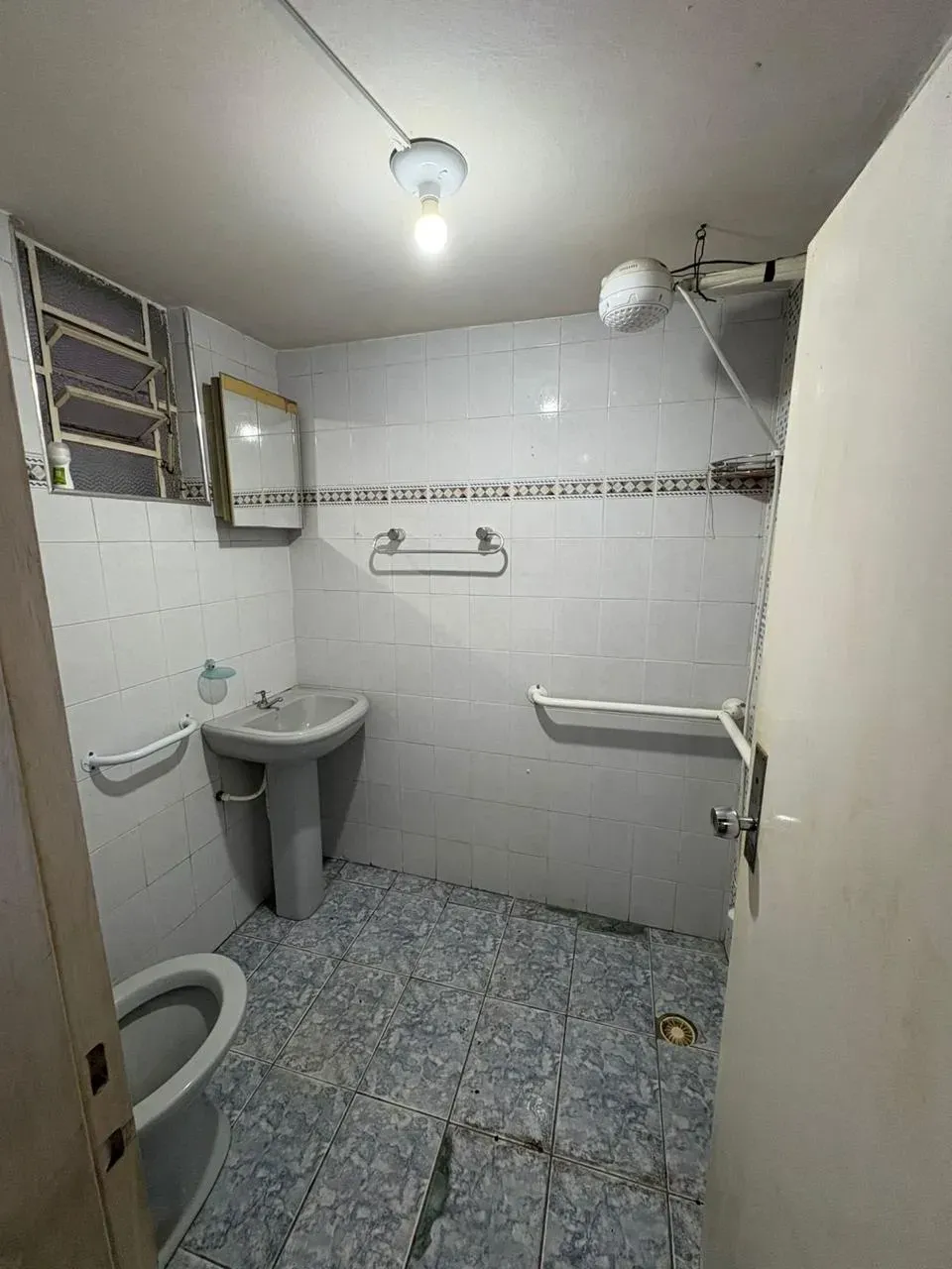 Foto do imóvel: Casa com 2 Quartos à Venda, 187 m² em Centro