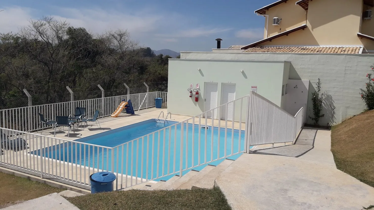 Imagem Casa para Locação 3 Quartos, 1 Suite, 2 Vagas, 140.4M², Campo Alegre, Pindamonhangaba - SP | Condomínio Jardins - Pinda
