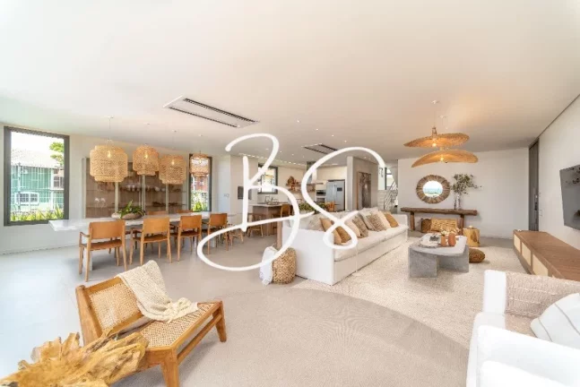 Imagem CASA RESIDENCIAL em BALNEÁRIO CAMBORIÚ - SC, Praia do estaleiro