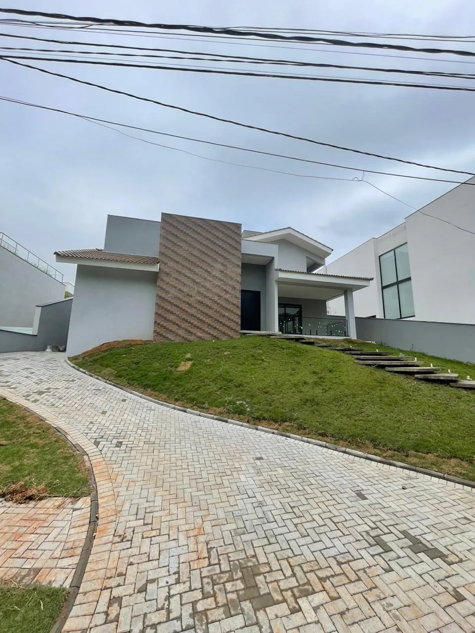 Imagem Magnífica Residência Assobradada no Condomínio Reserva Fazenda Imperial