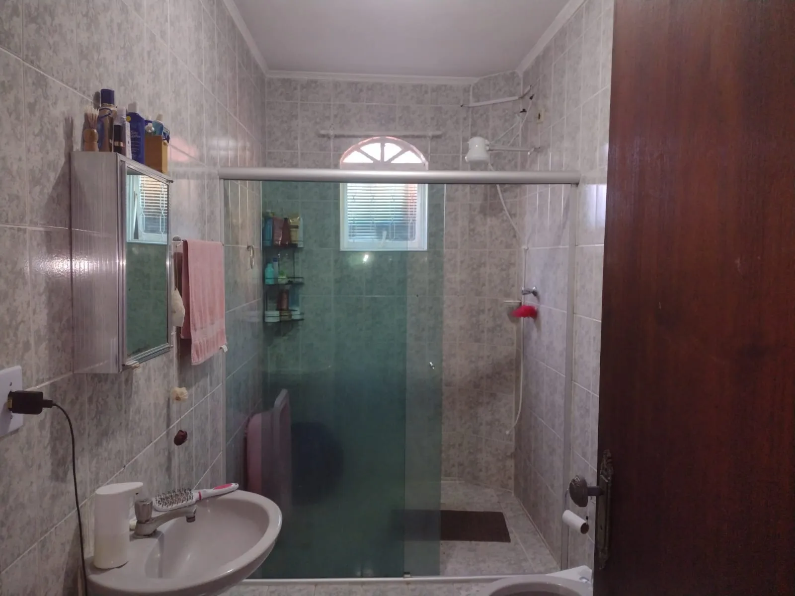 Imagem Casa a Venda com 3 dormitórios no Jardim São Guilherme