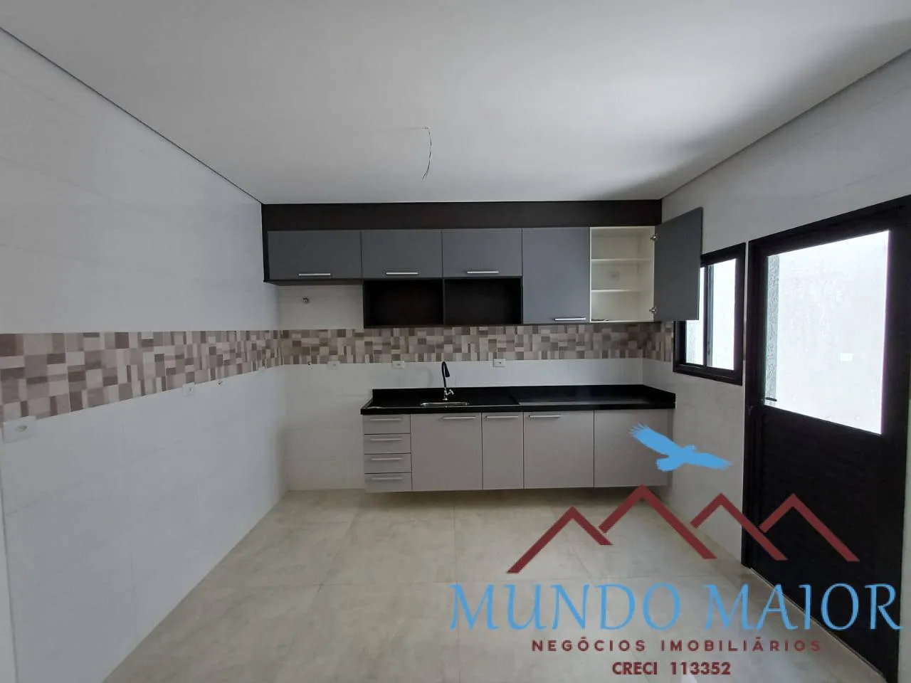 Imagem Cobertura e Apto Novos com Acabamento Alto qualidade - 2 Dorms com Suite!