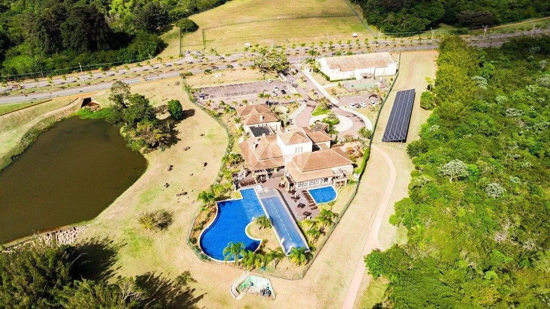 Imagem Excelente terreno no Alphaville condomínio Veneto. Possui 489,27m2 de área privativa, .