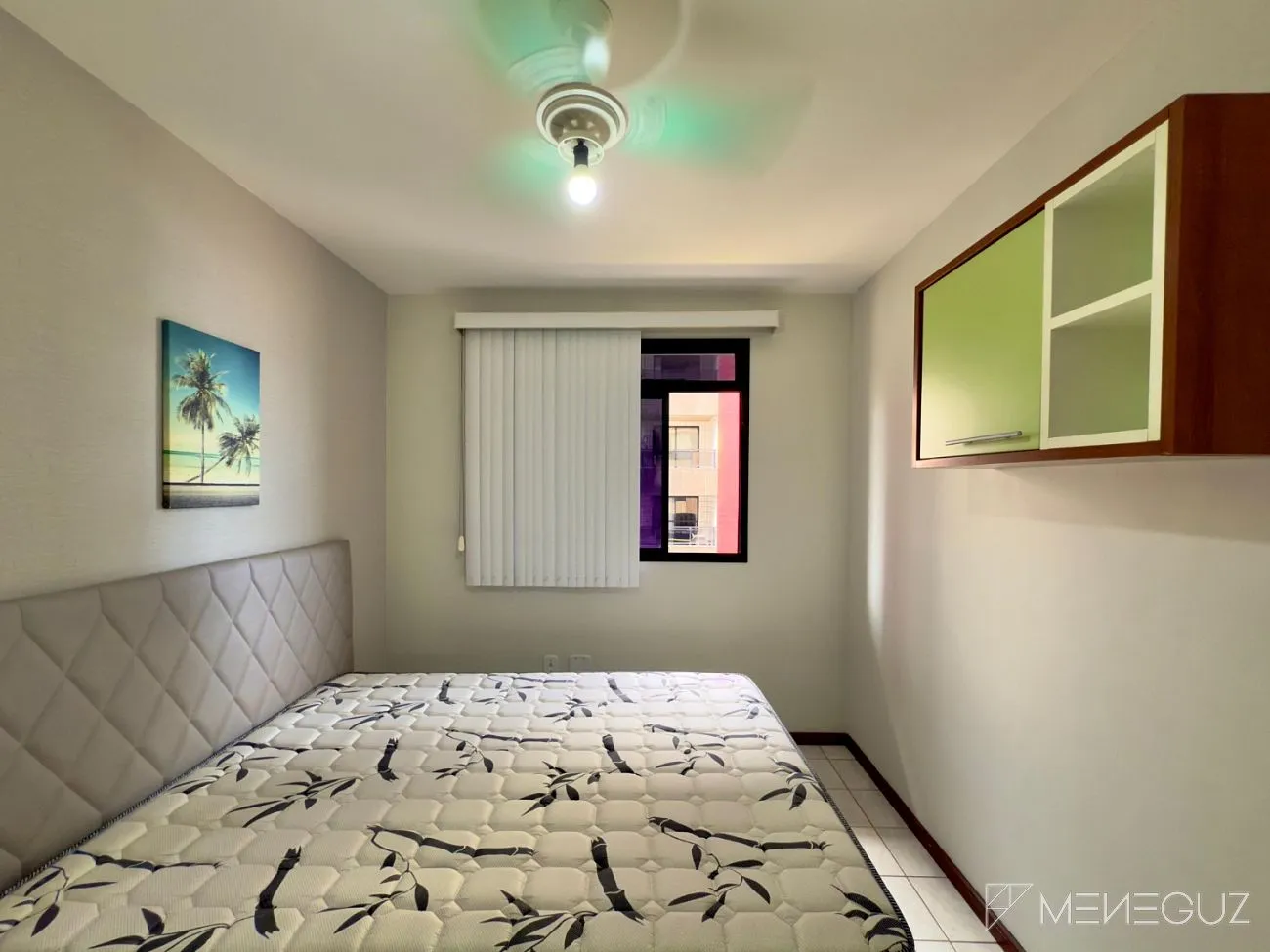 Imagem Exclusivo: Apartamento mobiliado, 3 quartos e DCE, na melhor localização da Praia do Morro.