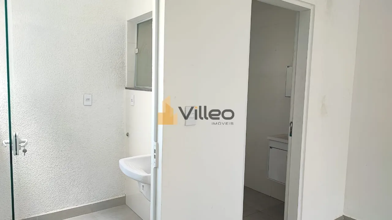 Imagem Seja para morar ou investir, esta charmosa kitnet de 30 m² oferece o equilíbrio ideal entre confor...