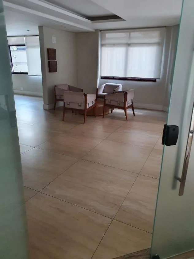 Imagem Moradia requintada: apartamento para locação no nobre bairro Cambuí em Campinas