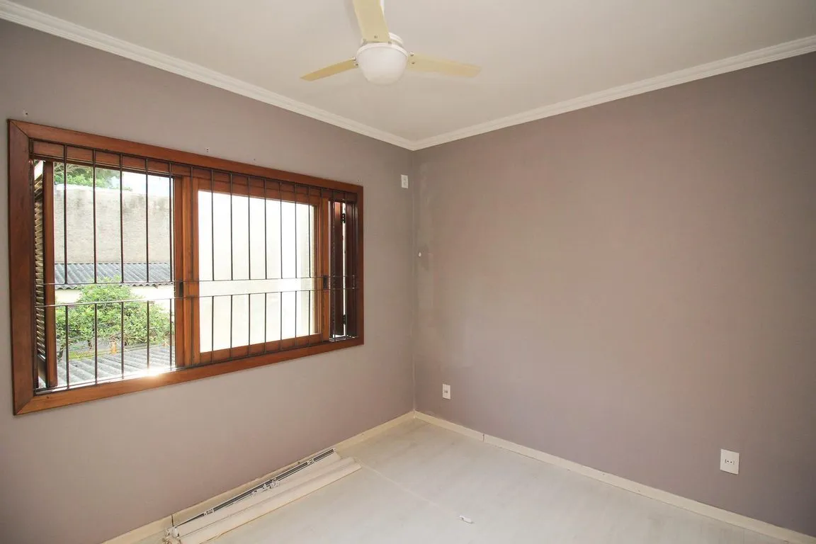Imagem Apartamento de 2 dormitórios, 1 suíte, closet e 2 vagas de garagem .