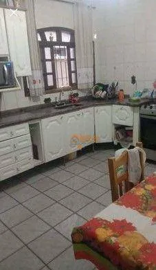 Imagem Sobrado com 3 dormitórios à venda, 131 m² por R$ 405.000,00 - Jardim Presidente Dutra - Guarulhos/SP