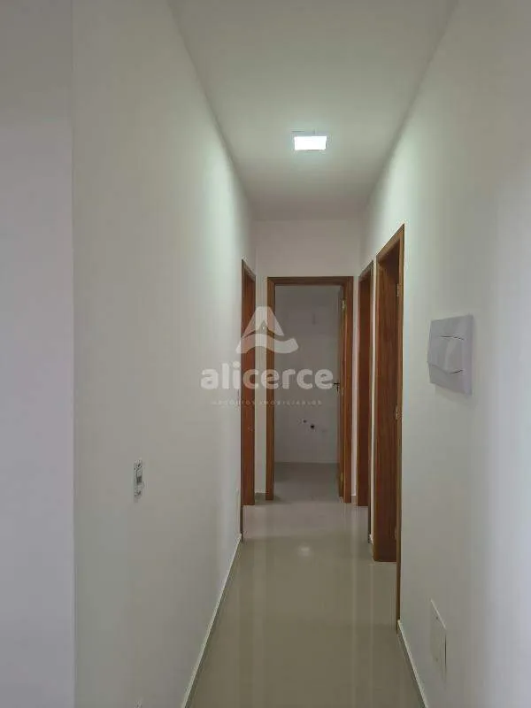 Imagem Casa à venda com 3 quartos 1 suíte, 90m² em Lisboa III São José