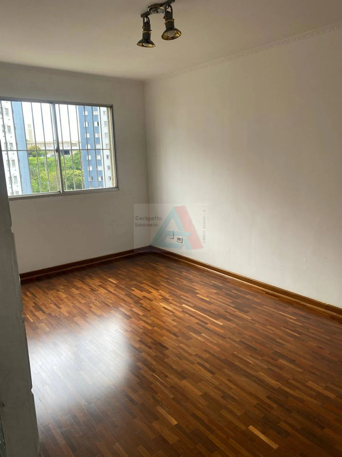 Imagem Apartamento com 2 dormitórios à venda, 61 m² Parque Fongaro