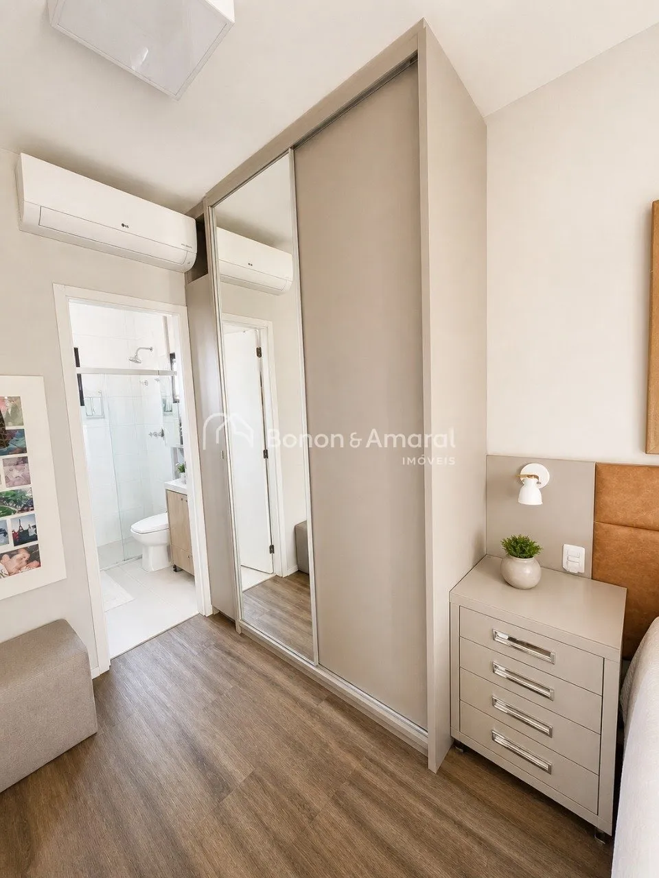 Imagem Casa em Condomínio para venda - 3 suítes - Mansões em Campinas S.P.