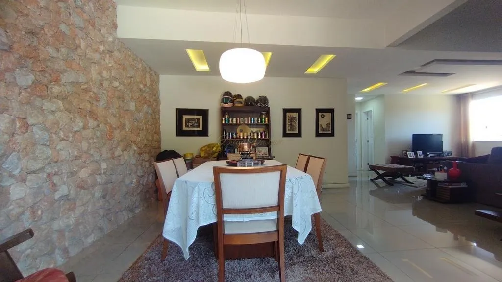 Imagem Casa para Venda em Teresópolis / RJ no bairro Agriões