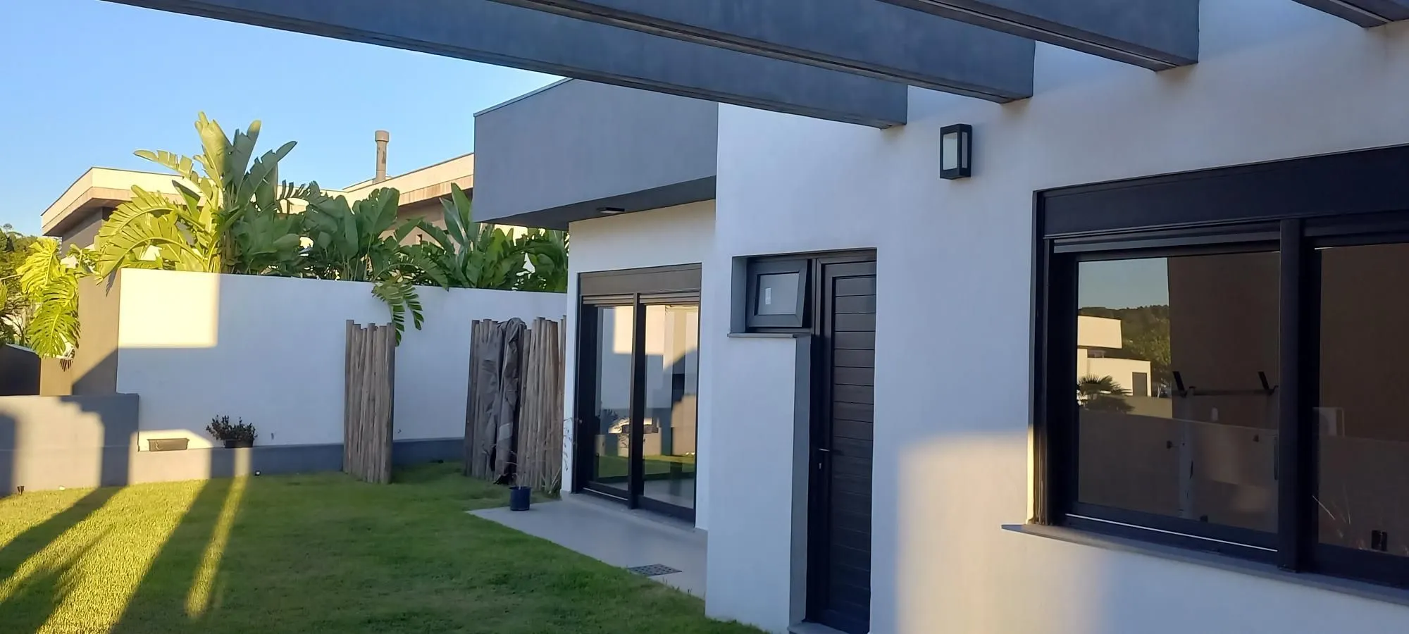 Imagem Casa em condomínio fechado, 3 suítes, ALPHAVILLE, Porto Alegre