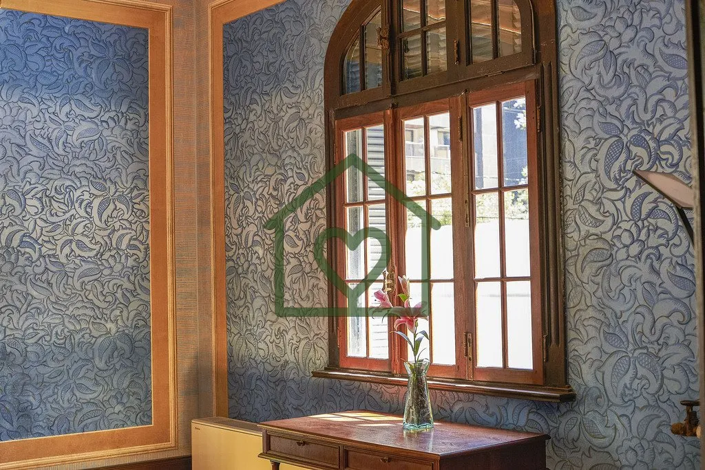 Imagem Uma casa histórica restaurada e entregue ao Moinhos. Uma chance histórica de morar no coração do...