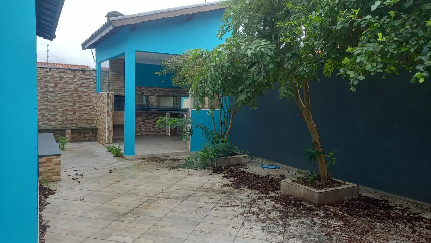 Imagem Casa para Venda em Itanhaém, Jamaica (Praia), 2 dormitórios, 1 suíte, 1 banheiro, 6 vagas