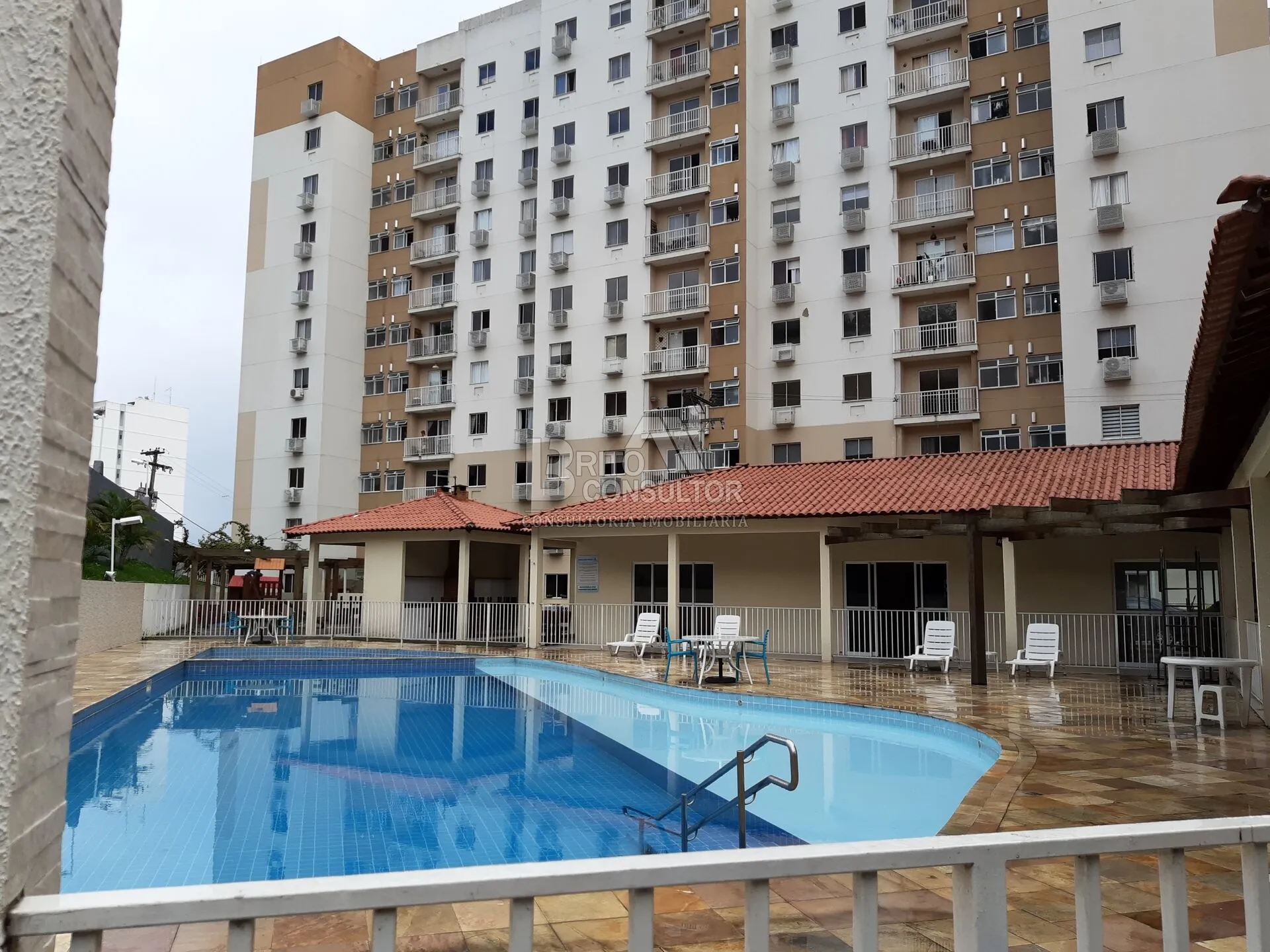 Imagem Condomínio Naturalle Residence Club - Vendo Apartamento com 2 Quartos, Suíte, 1 Vaga, Sol Manhã, Centro São Gonçalo/RJ.