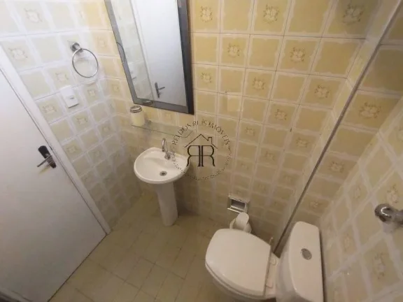 Imagem Sobrado em excelente localização, próximo ao Clube 7 de Setembro da Agua Rasa!!
Piso térreo: 1 v...