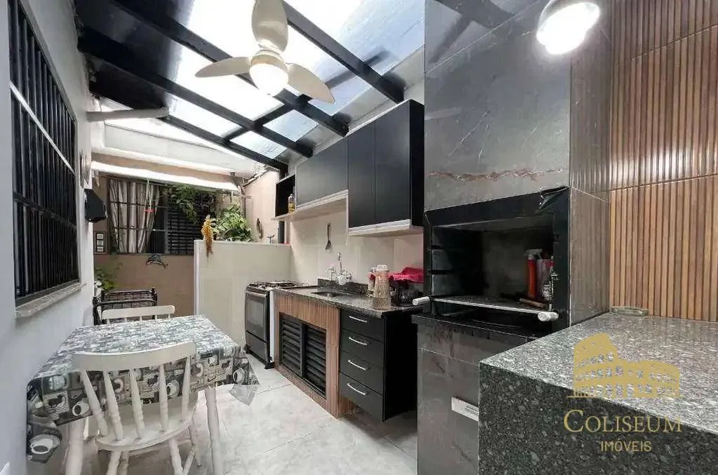Imagem Casa a venda com 3 dormitórios e Piscina no Real