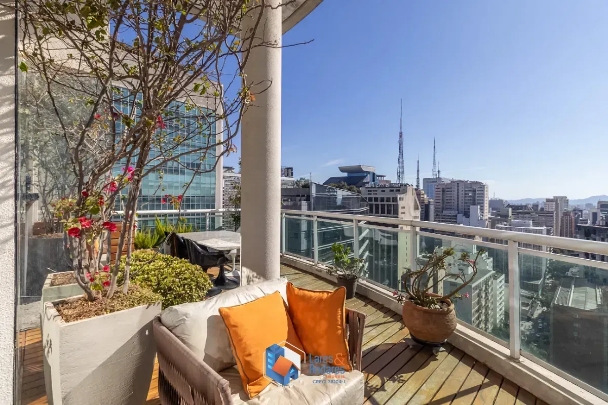 Imagem Duplex para venda em Jardim América com 2 quartos, sendo 2 suítes, 138m²