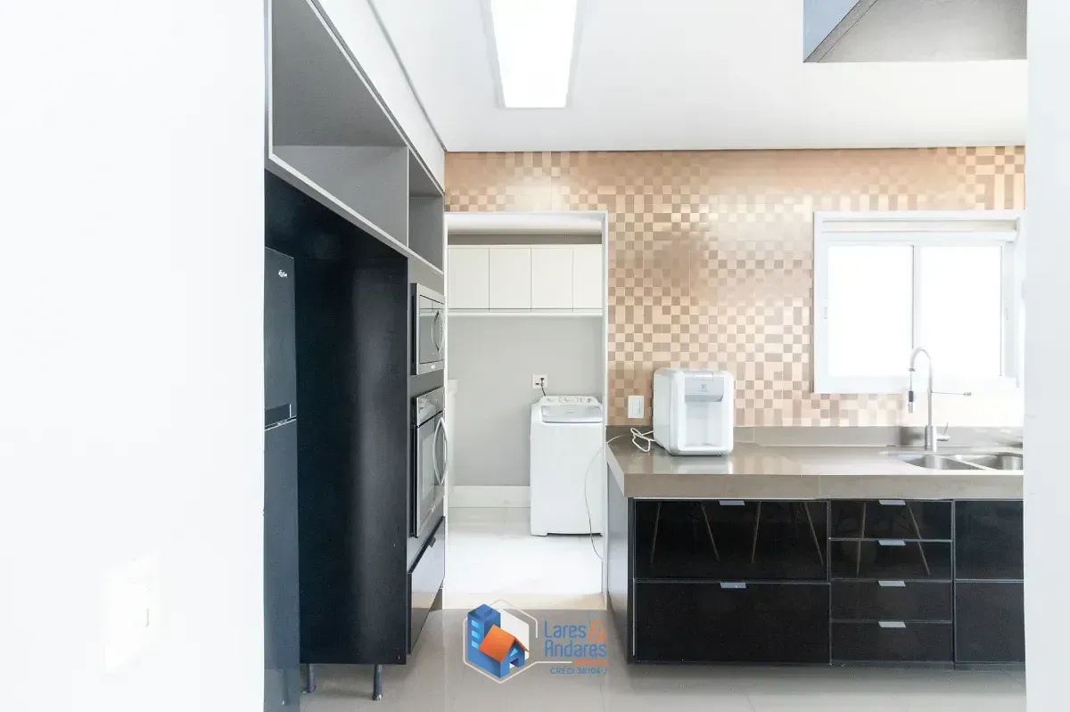 Imagem Apartamento para venda em Jardim Arpoador com 3 quartos, sendo 3 suítes, 171m²