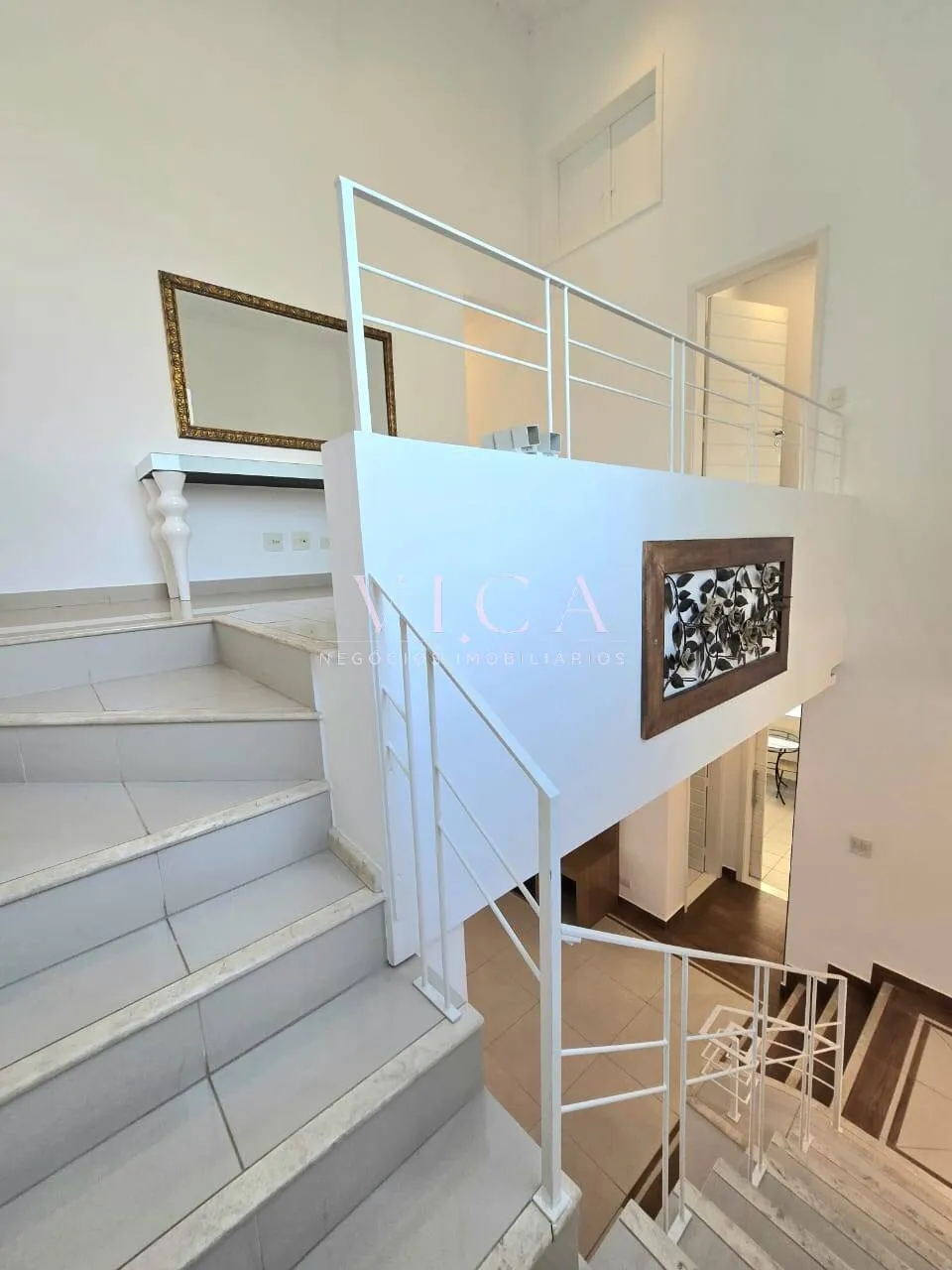 Imagem Alphaville | Casa Mobiliada com Piscina e 3 Suítes | Locação R$ 17.000,00