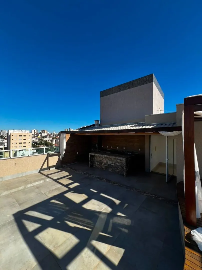 Imagem Cobertura com 4 dormitórios à venda, 180 m² por R$ 890.000,00 - Cidade Jardim - Patos de Minas/MG