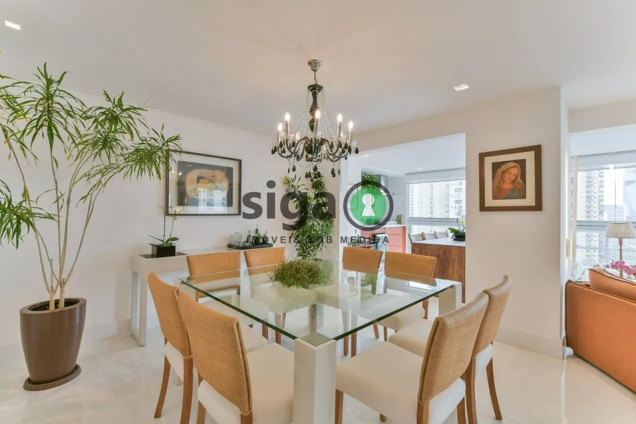 Imagem Apartamento com 201 m², 4 quartos sendo 3 suítes à venda no bairro Panamby.