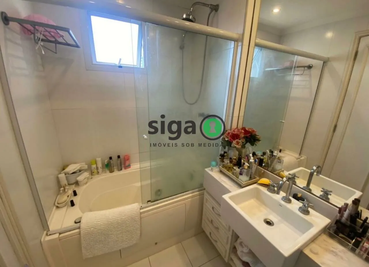 Imagem Apartamento na Vila Nova Conceição - 76m² , 1 quarto e 2 vagas á VENDA!