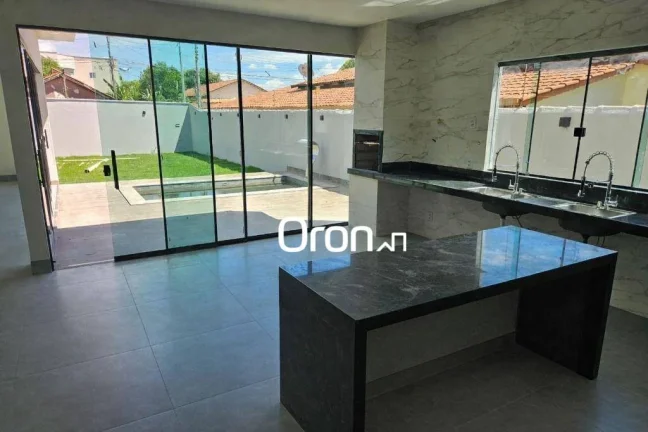 Casa à venda, 204 m² por R$ 1.150.000,00 - Vila Santa Helena - Goiânia/GO