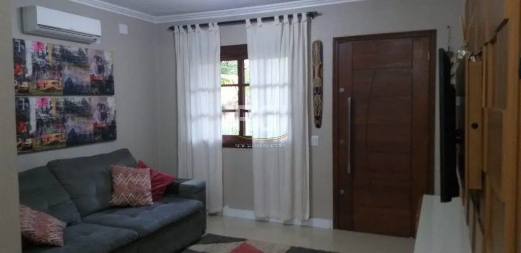 Imagem Casa para Venda - 214m², 2 dormitórios, 4 vagas - Parque Santa Fé