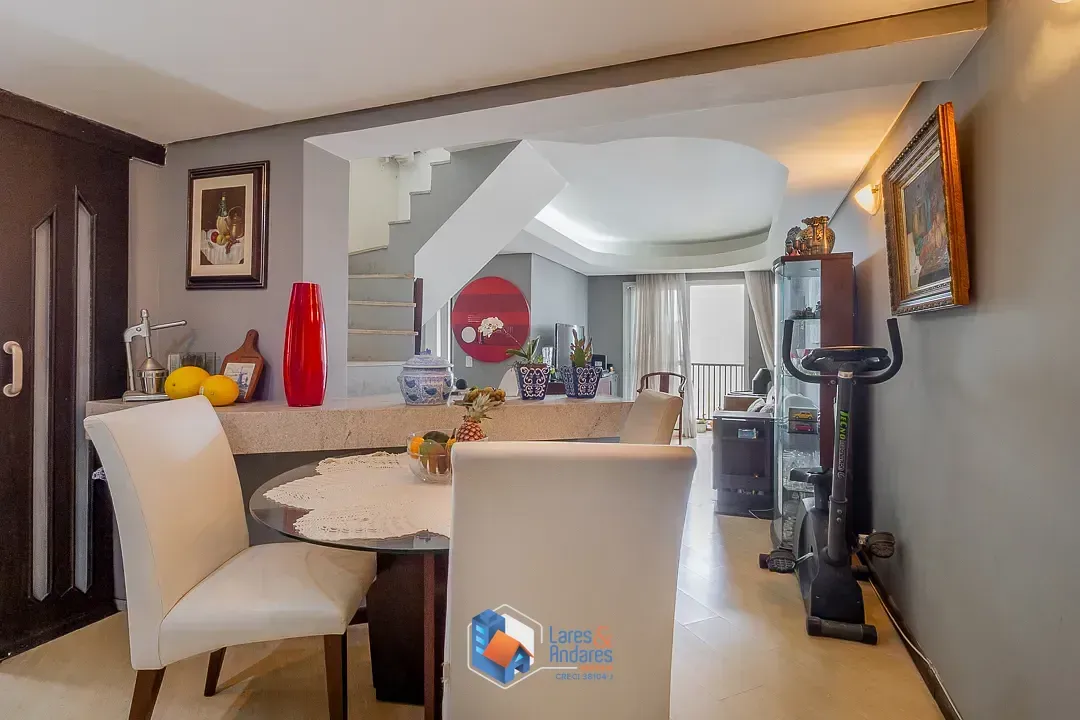 Imagem Cobertura para venda em Vila Suzana com 3 quartos, sendo 1 suíte, 137m²