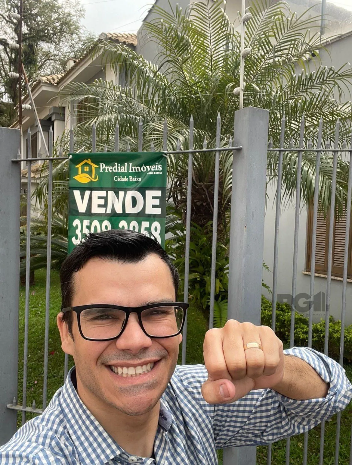 Imagem Casa 4 dormitórios à venda Partenon Porto Alegre/RS