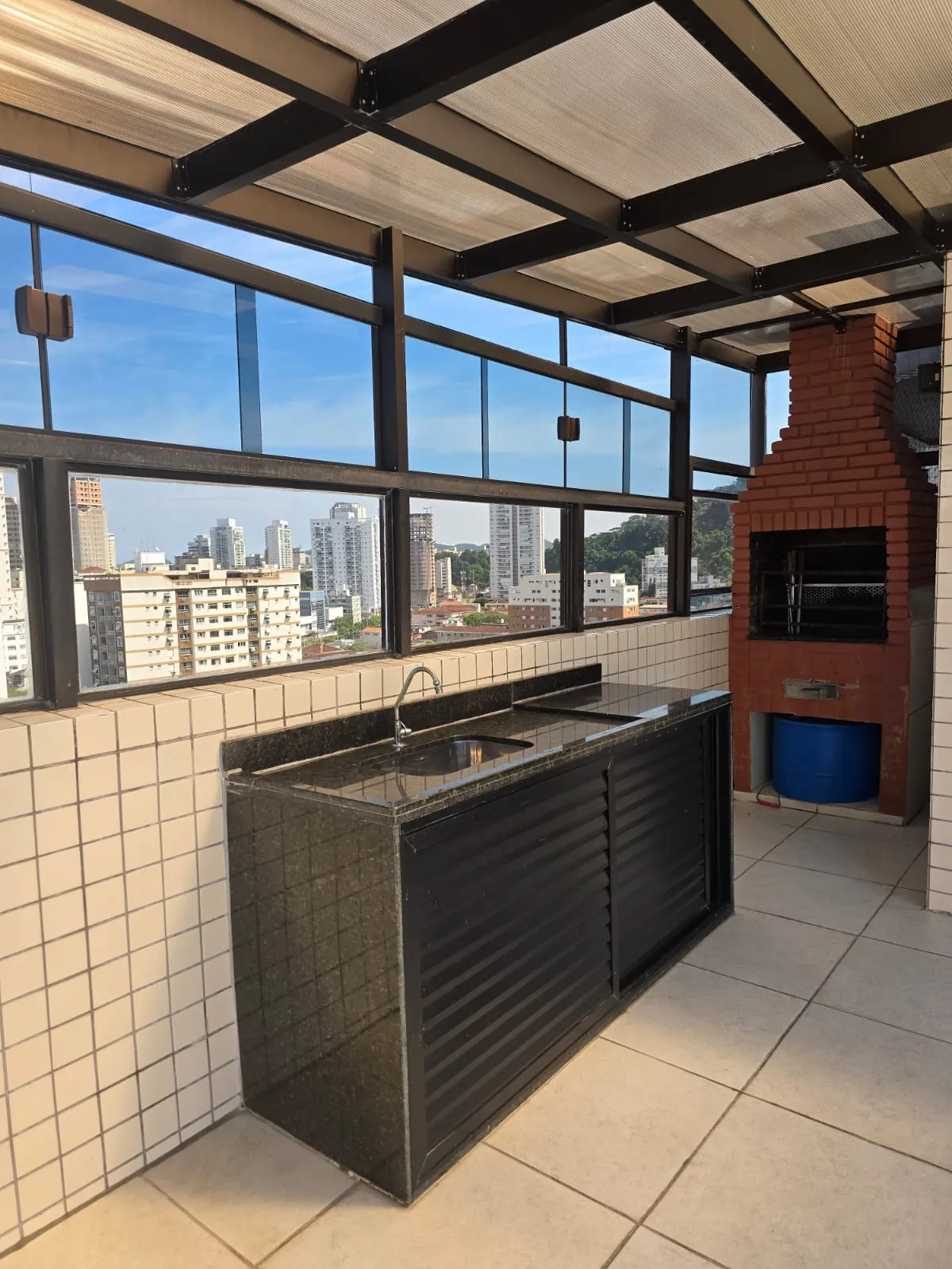 Imagem Imperdível apartamento à venda em Santos-SP, bairro Campo Grande! 3 quartos, 1 suíte, 1 sala, 2 banheiros, 1 vaga de garagem, 182,00m² de área.