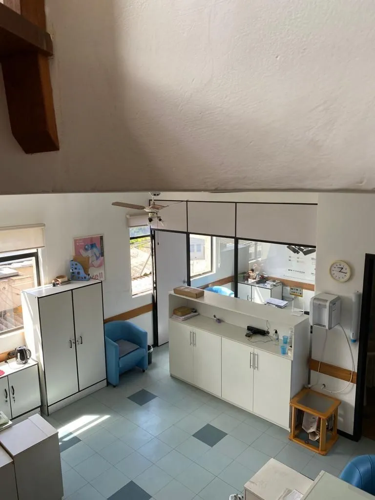 Imagem Sala comercial duplex com churrasqueira