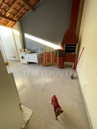 Imagem Linda Casa à Venda no Vista Verde – Qualidade de Vida com Conforto e Sustentabilidade! Apresentamos essa maravilhosa casa no bairro Vista Verde, perfeita para quem busca bem-estar, lazer e economia em um só lugar!