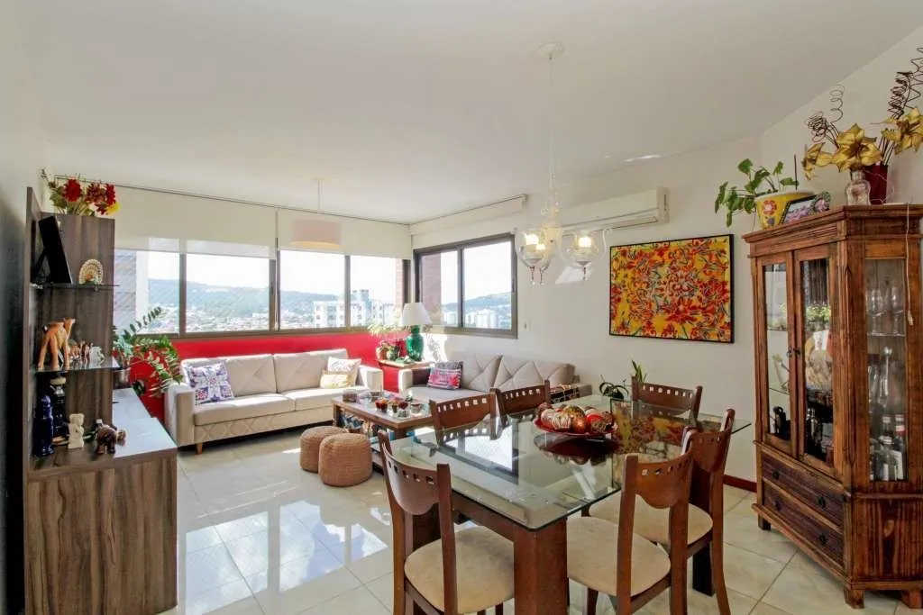 Imagem Apartamento 3 Dormitórios com Suíte, Churrasqueira e Excelente Vista Petrópolis