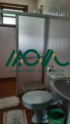 Imagem Excelente imóvel com 2 terrenos (24x32) pertinho da praia!