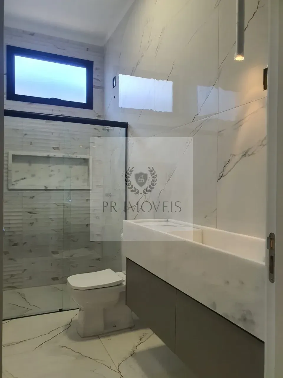 Imagem Imperdível oportunidade: Casa à venda em Araraquara-SP, Residencial Volpi, 3 quartos, 3 suítes, 2 salas, 5 banheiros, 4 vagas, 183m².
