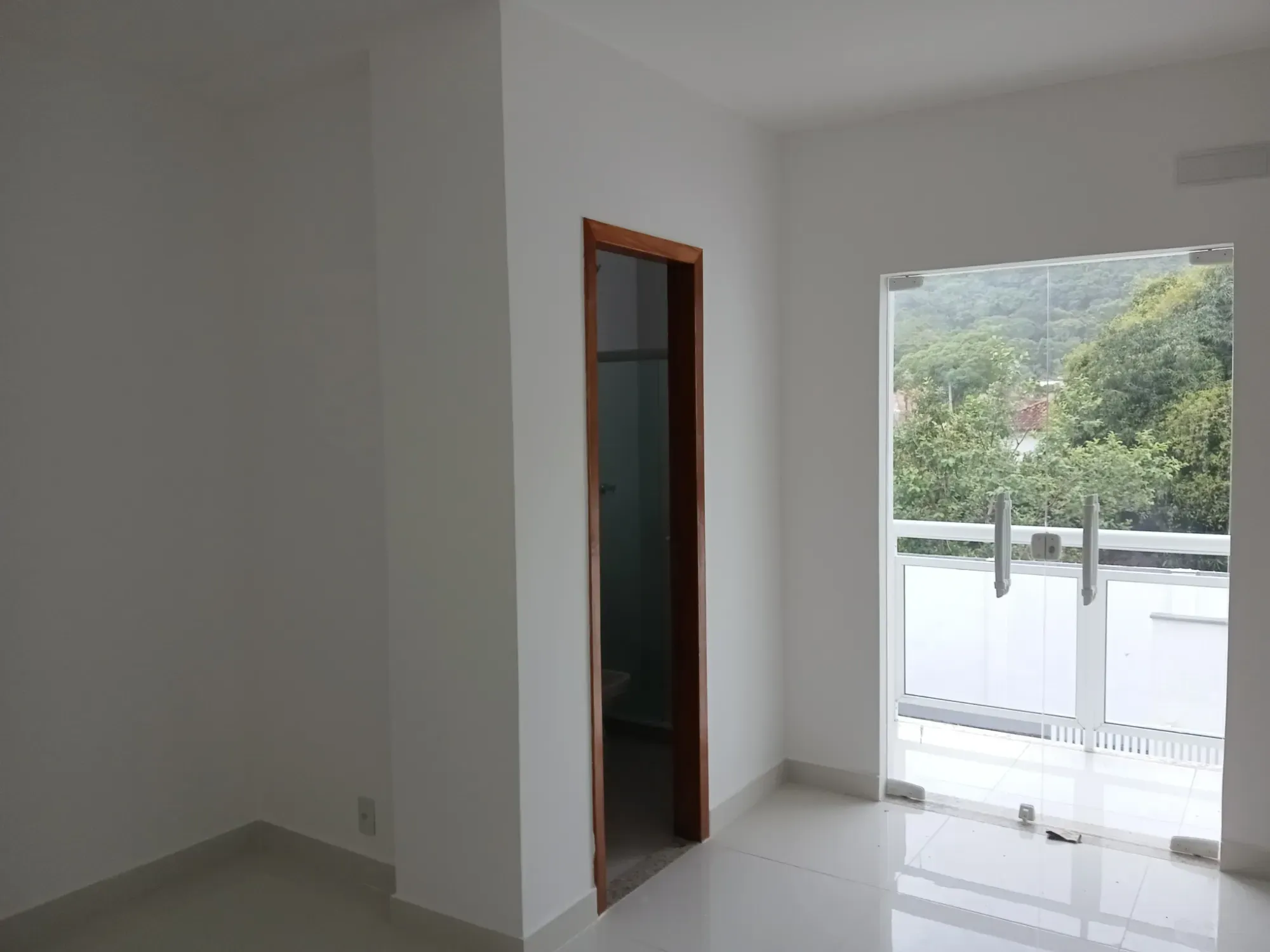 Imagem Casa de Vila com 3 Quartos à Venda, 105 m² em Itaipu - Niterói