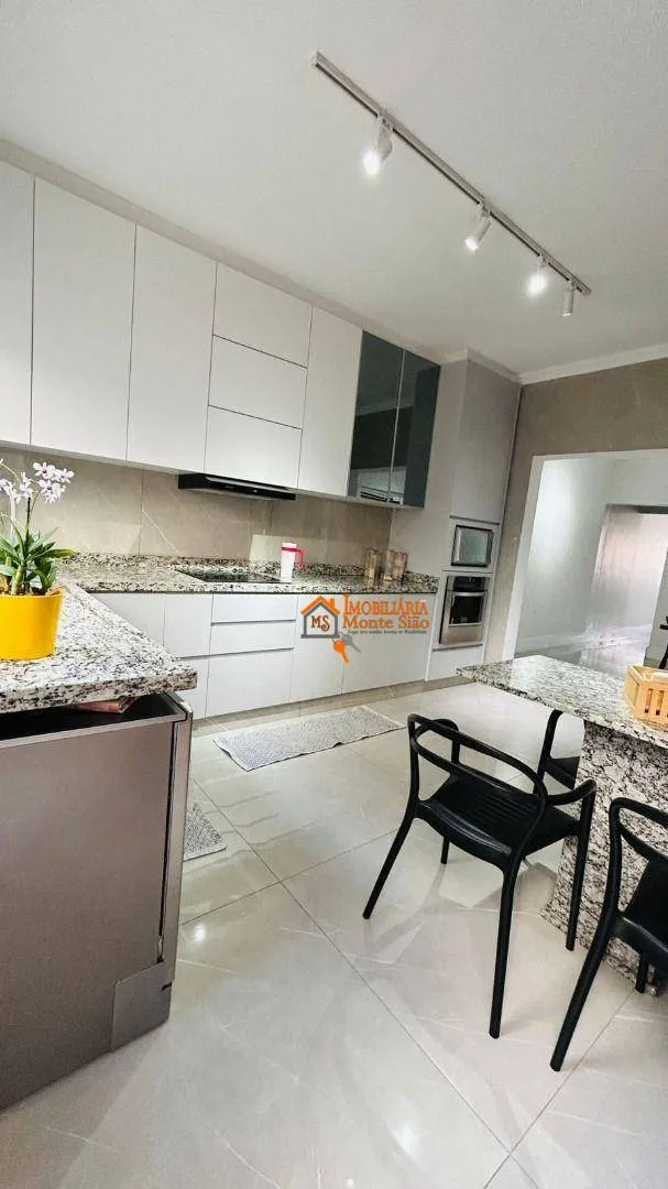 Imagem Sobrado à venda, 222 m² por R$ 1.549.000,00 - Jardim Vila Galvão - Guarulhos/SP