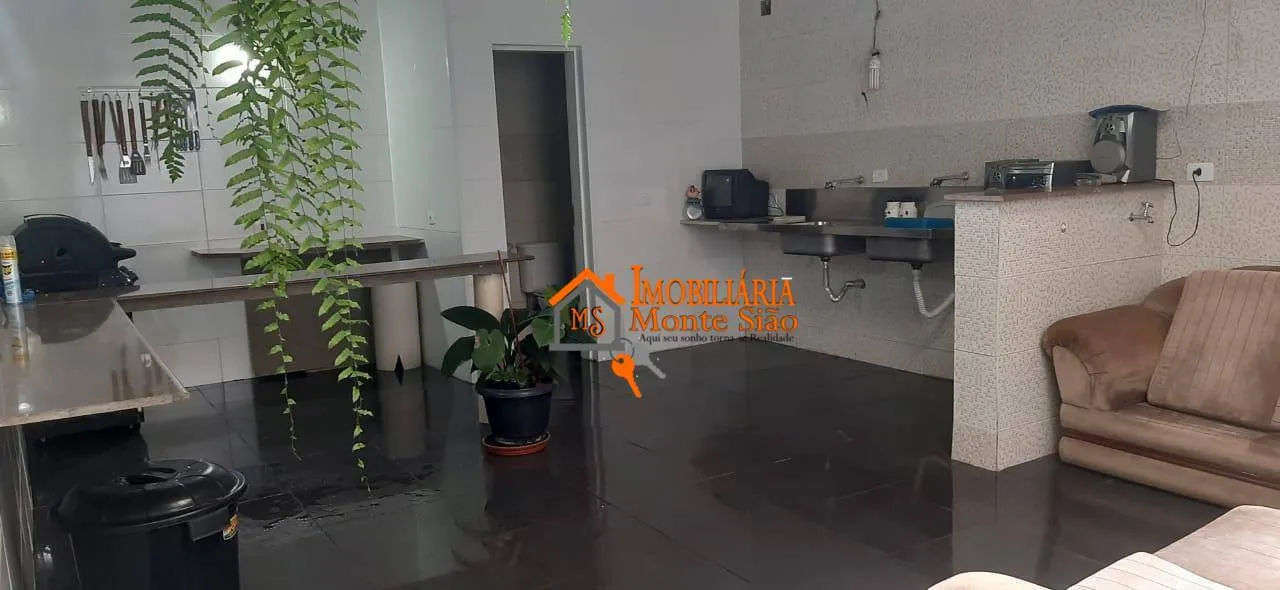 Imagem Sobrado com 3 dormitórios à venda, 177 m² por R$ 550.000,00 - Jardim Maria Clara - Guarulhos/SP