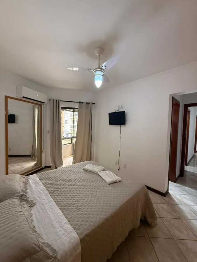 Imagem Apartamento para Venda em Itapema, Meia Praia, 3 dormitórios, 1 suíte, 2 banheiros, 1 vaga
