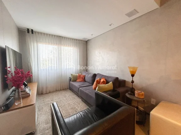 Imagem Casa com acabamento impecável | 3 suítes | Próxima ao Shopping Dom Pedro.

Casa semigeminada à v...