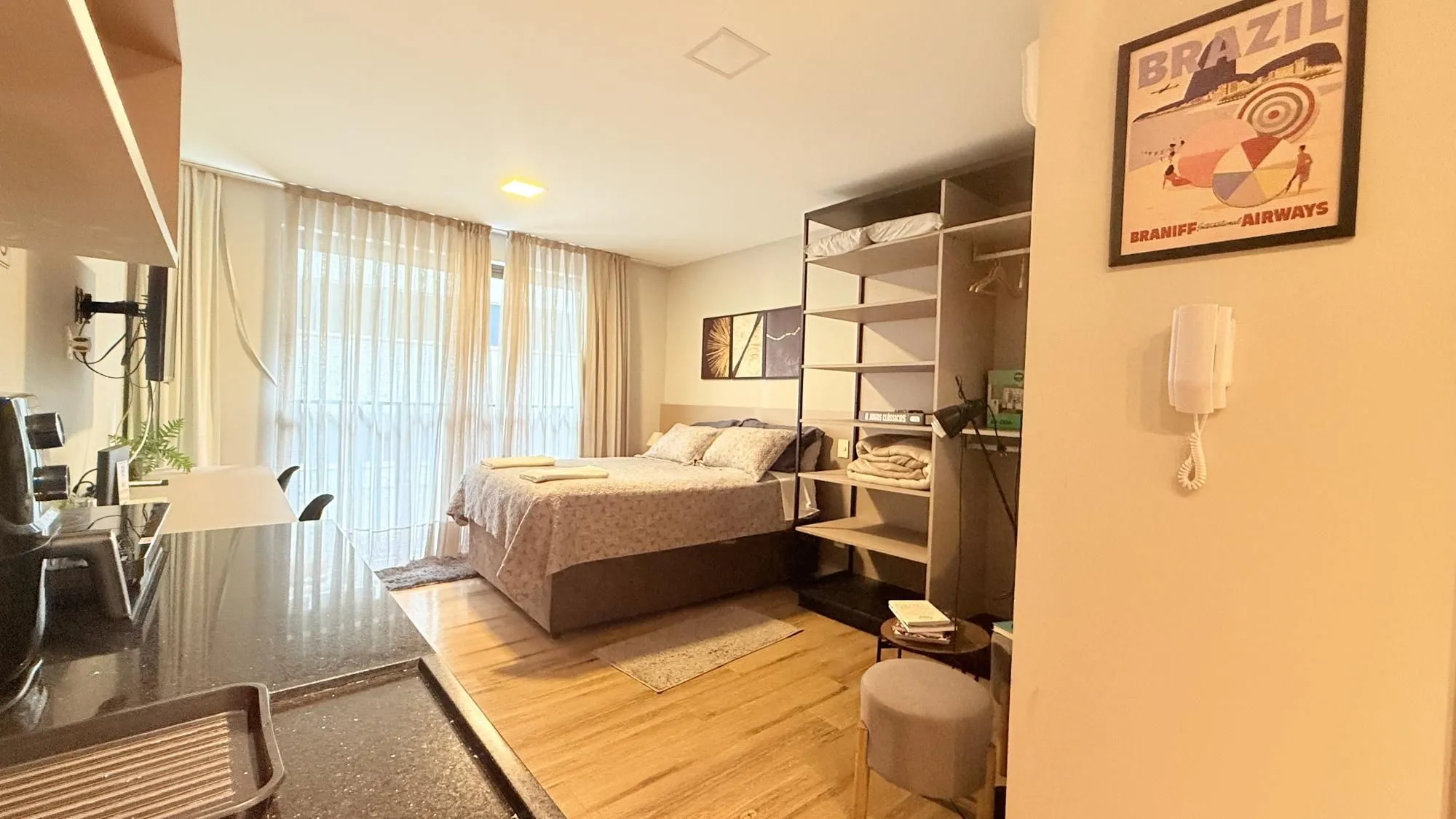 Imagem Excelente Apartamento à venda - R$588.800,00 - Bairro Auxiliadora / Porto Alegre -