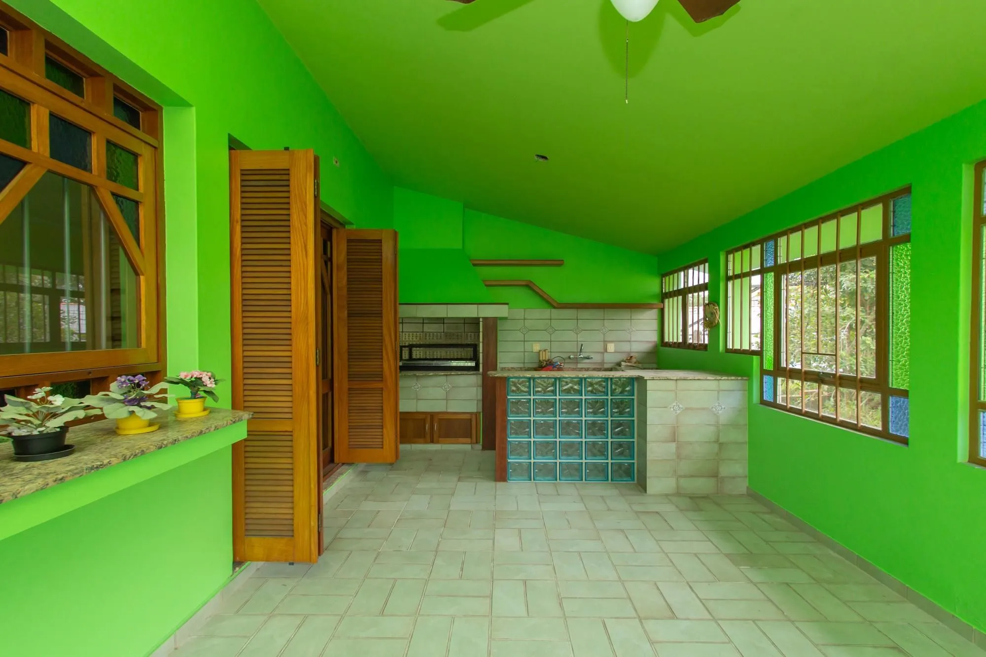 Imagem Casa com 3 quartos e 185m² à venda em Vila Nova