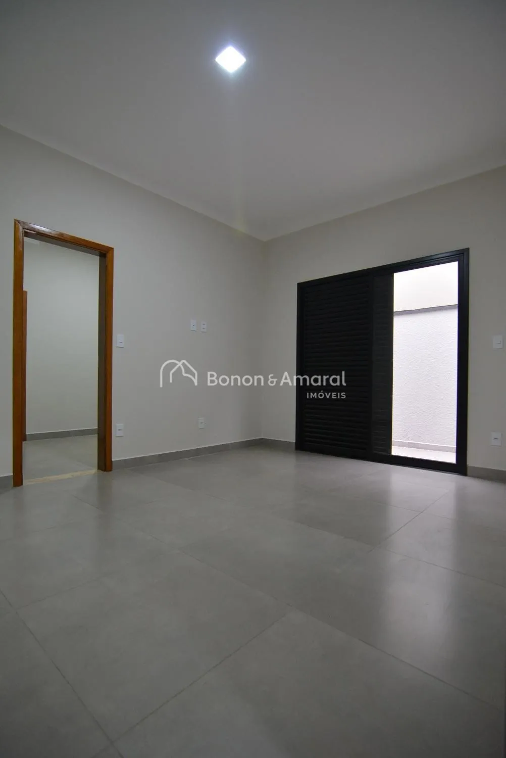 Imagem Casa em condomínio no Condomínio Reserva Real, de 3 quartos à venda, Parque Brasil 500 - Paulínia/SP