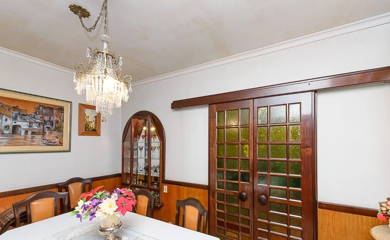Imagem Vende-se apartamento com 3 quartos( 1 suíte), 169m² e 1 vaga - Independência