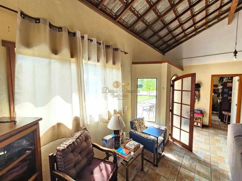 Imagem Casa em Condomínio para Venda em Teresópolis / RJ no bairro Vargem Grande